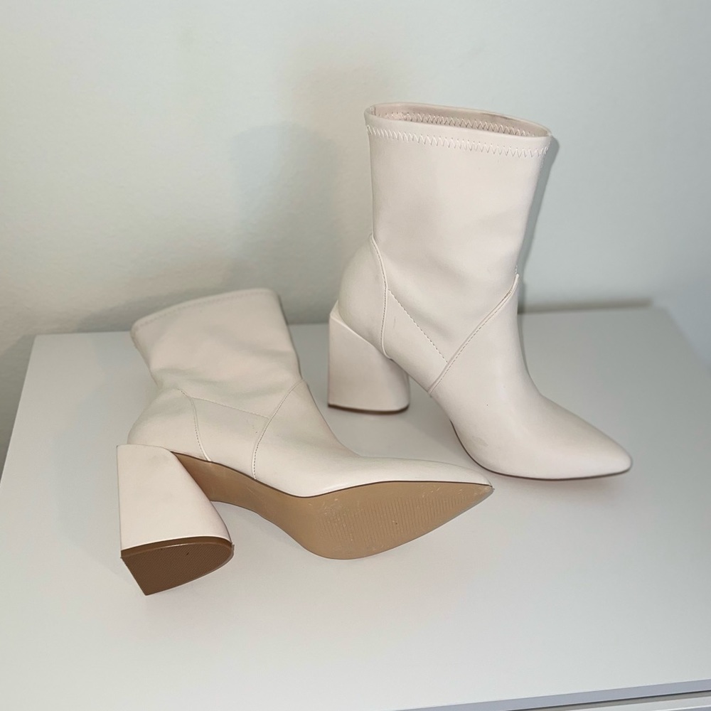 Never worn White Pointed Toe Block Heel Ankle Booties